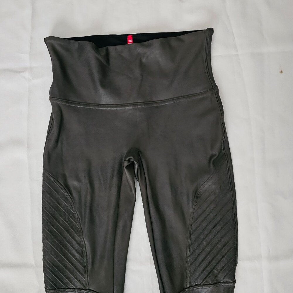 SPANX Women's Black Faux Leather High Waist Contoured Moto Leggings Size M/M - Picture 5 of 10